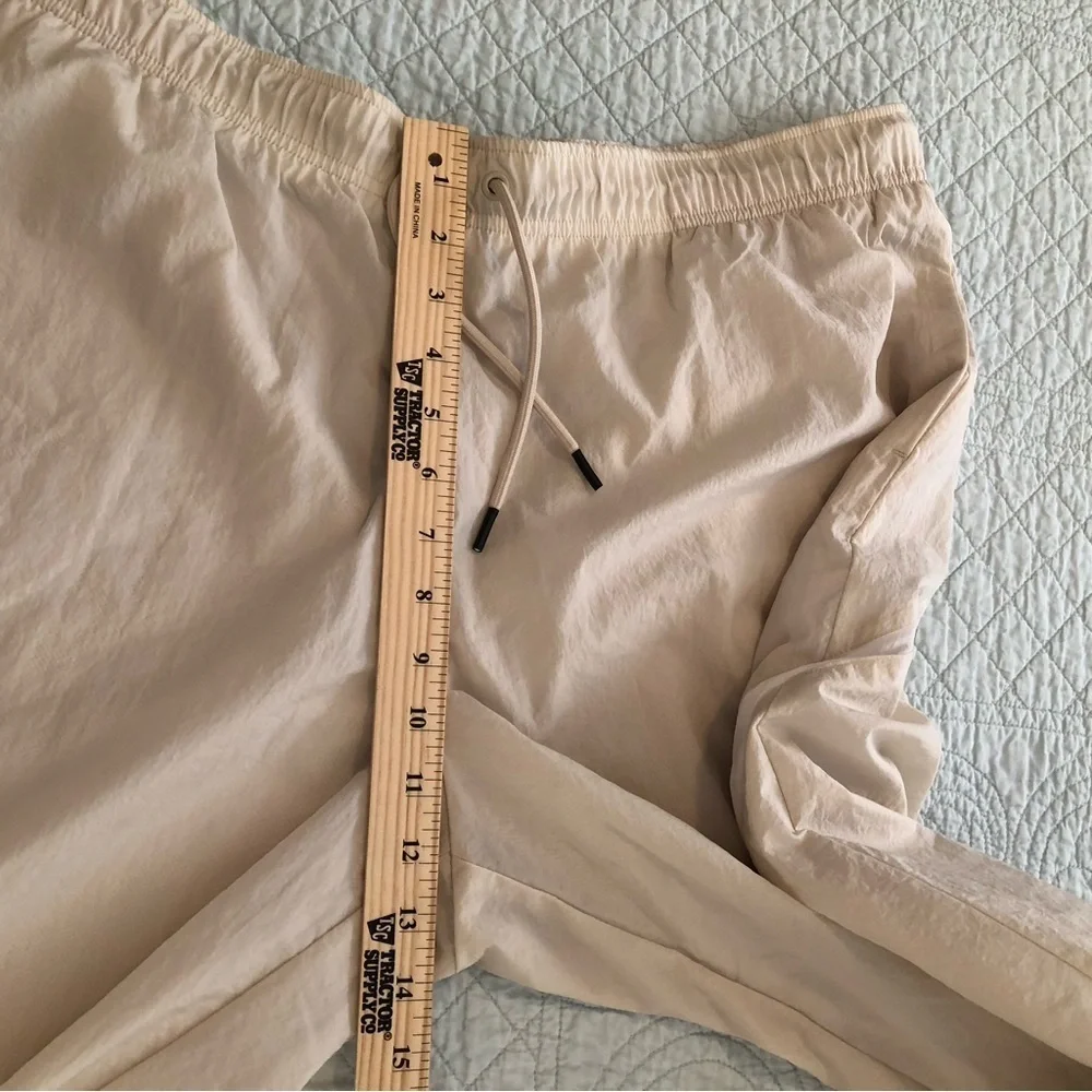 Nike windbreaker joggers. Women’s size XL.